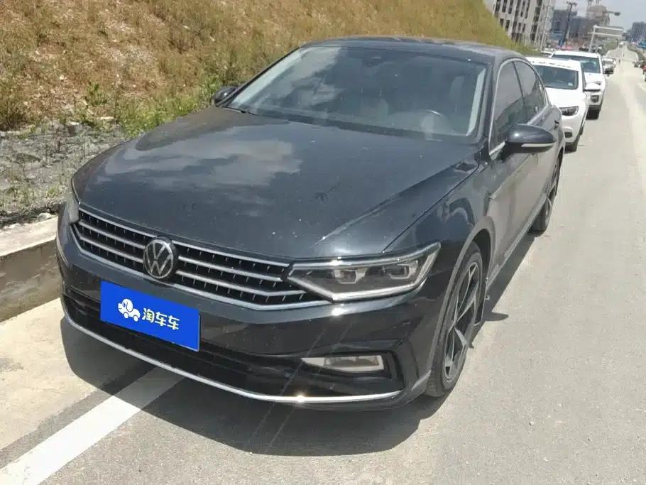 Volkswagen Magotan 2023 2 Millionth Unit Commemorative Edition 330TSI DSG Luxury — миниатюра 1