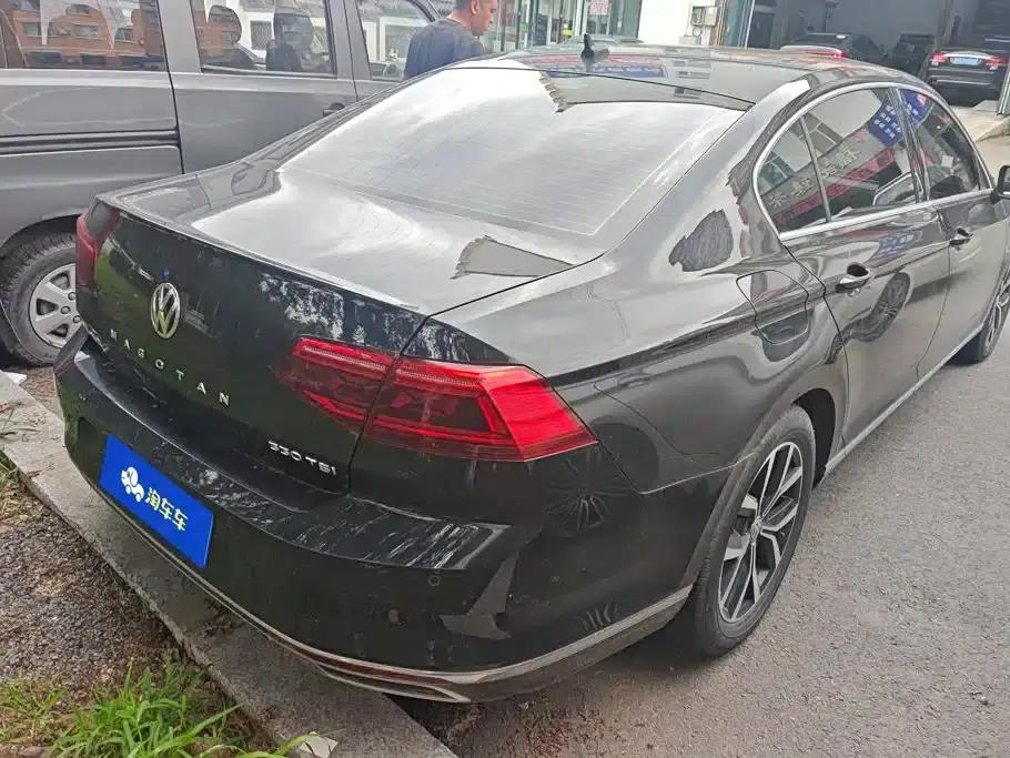 2020 Volkswagen Passat 330TSI DSG Leading Edition — миниатюра 3