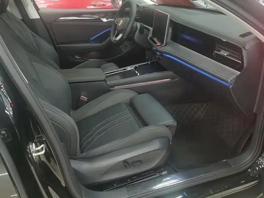 2024 Volkswagen Passat 380TSI DSG Premium Edition — миниатюра 8