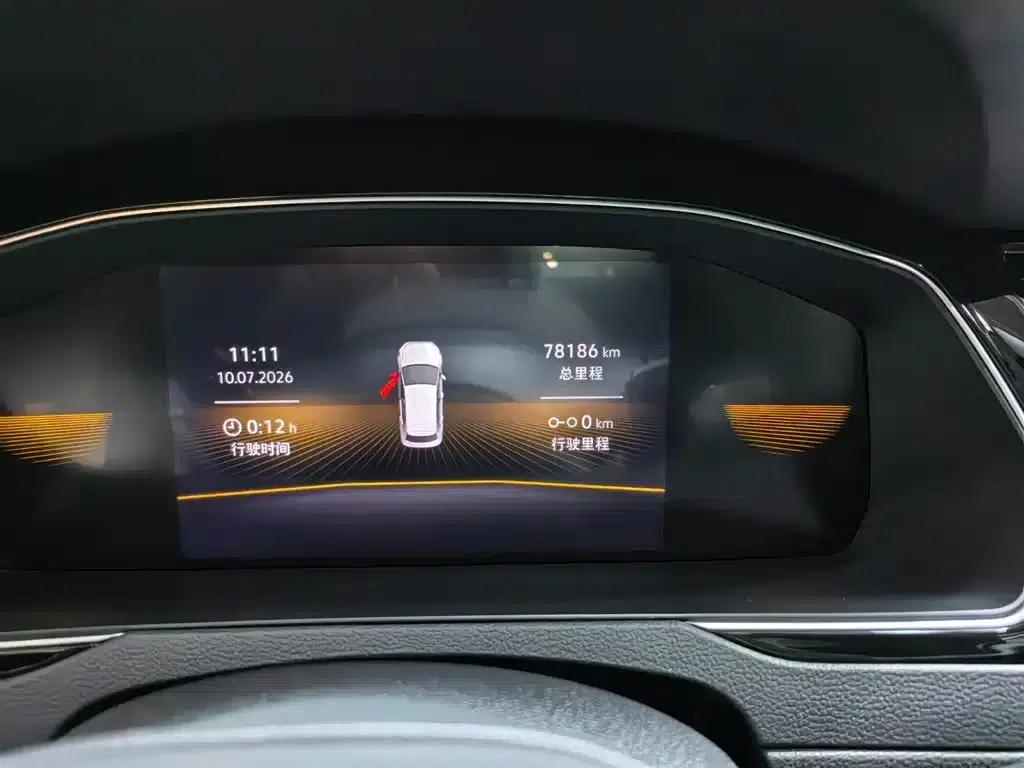 Volkswagen Magotan 2023 2 Millionth Unit Commemorative Edition 330TSI DSG Leading Model — миниатюра 12