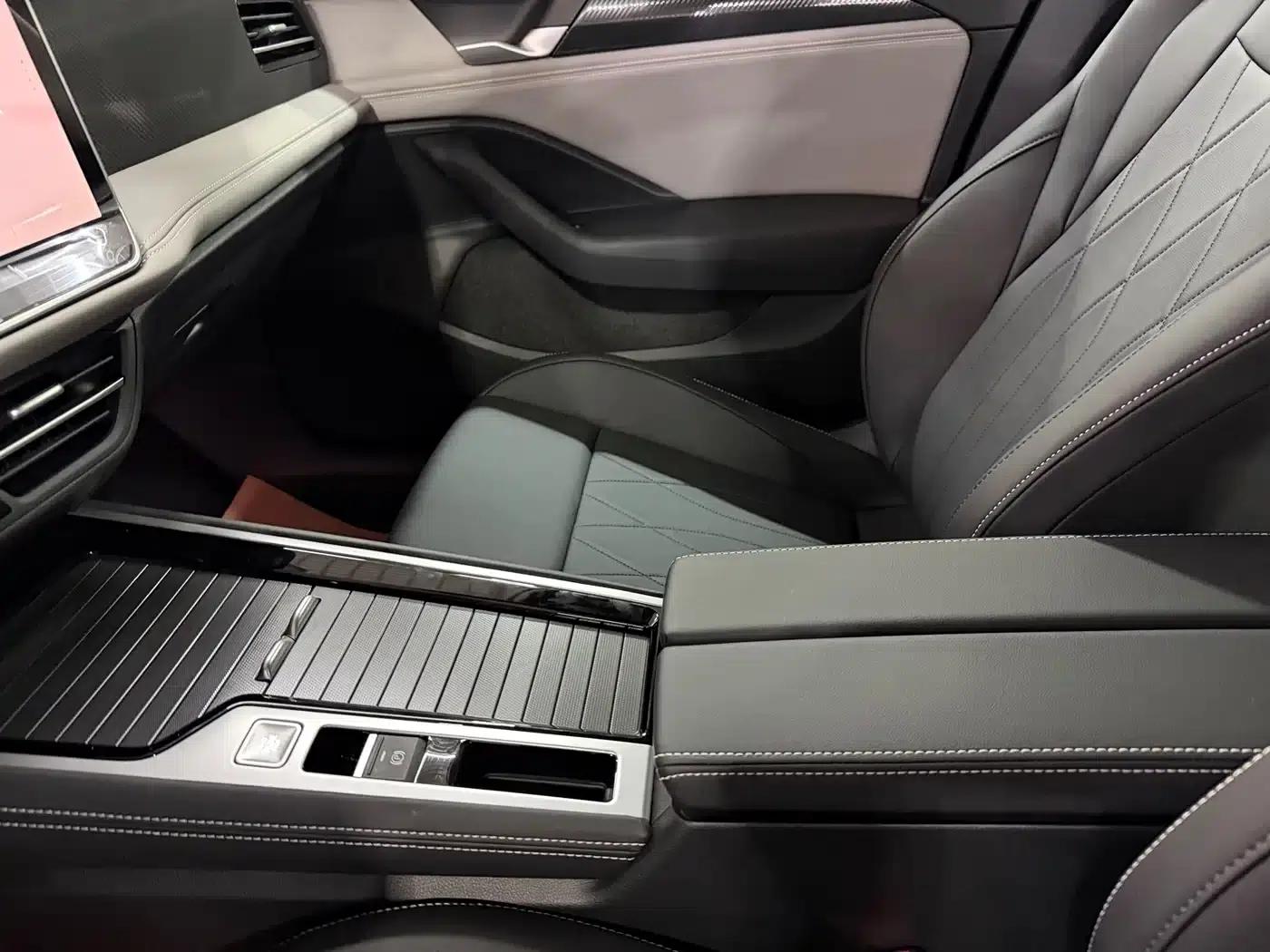 2026 Volkswagen Passat 300TSI Premium Edition — миниатюра 10