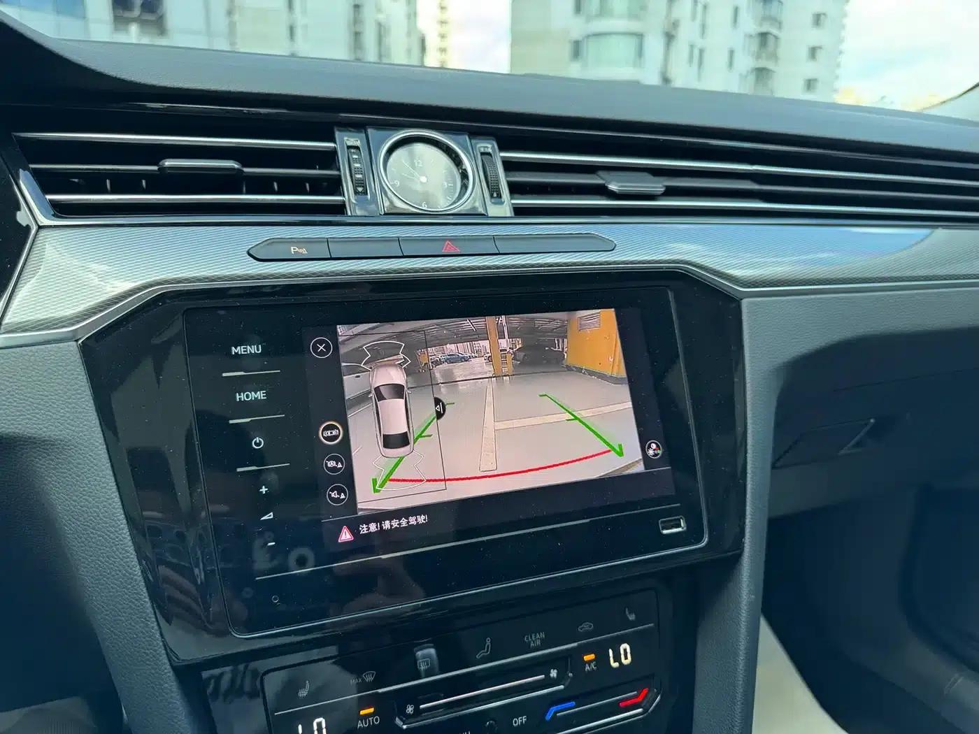 Volkswagen Magotan 2023 2 Millionth Unit Commemorative Edition 330TSI DSG Luxury — миниатюра 17