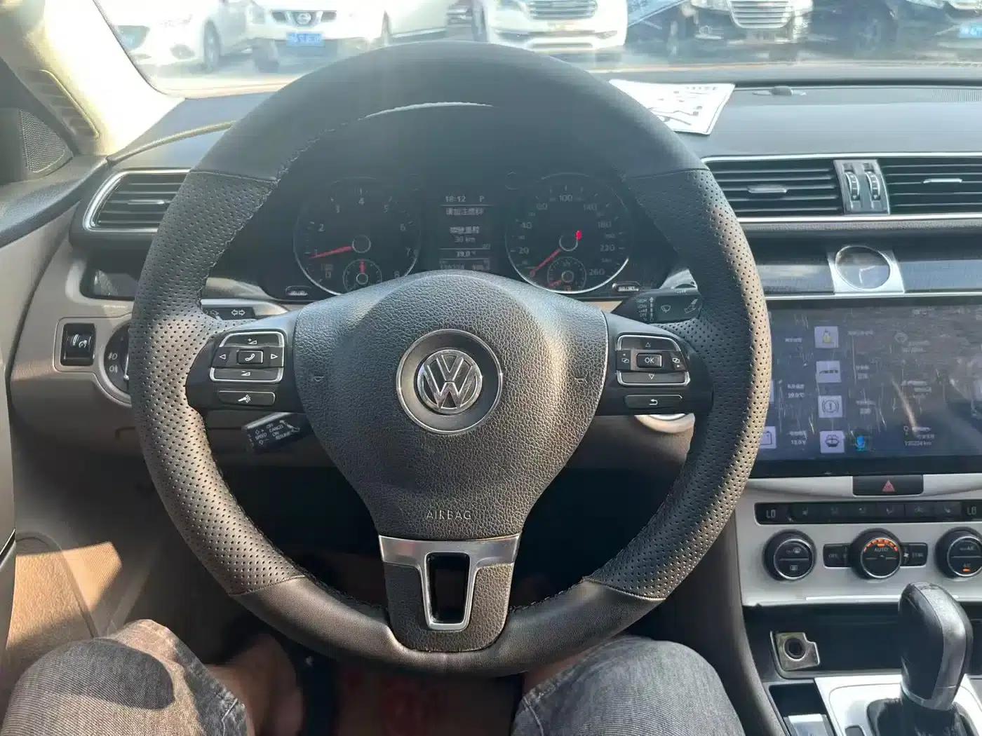 2016 Volkswagen Magotan 1.8TSI Smart Leading Edition — миниатюра 5