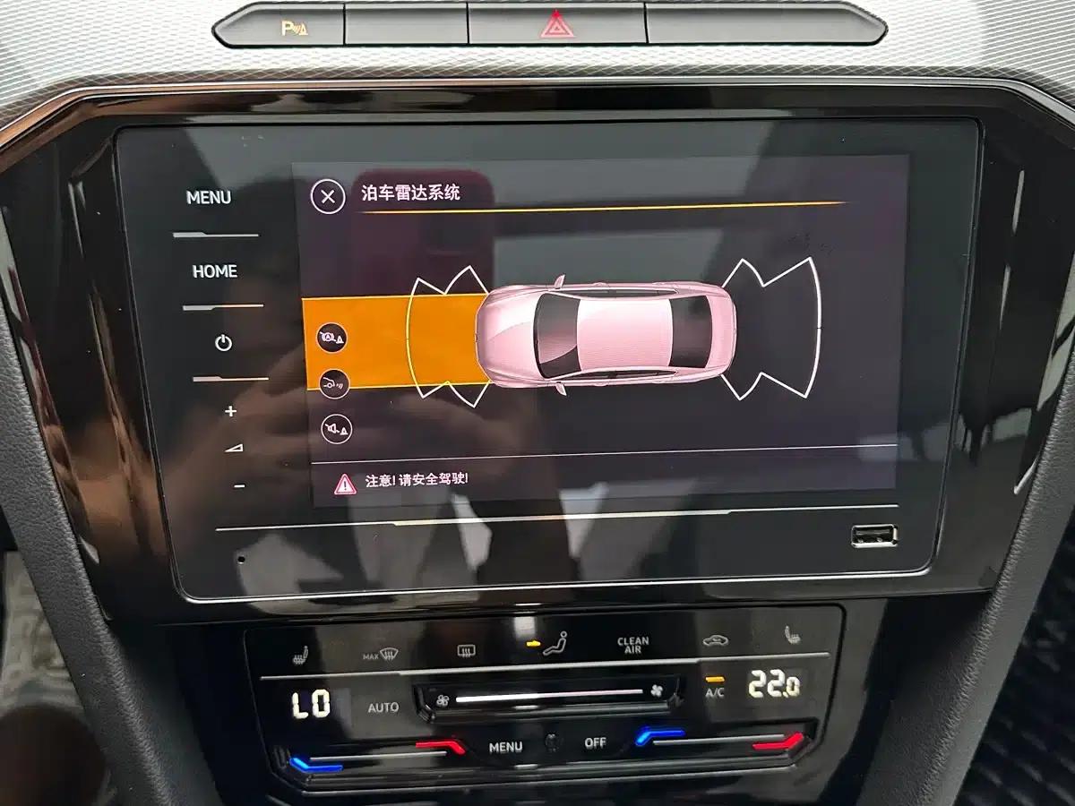 Volkswagen Magotan 2023 2 Millionth Unit Commemorative Edition 330TSI DSG Leading Model — миниатюра 15
