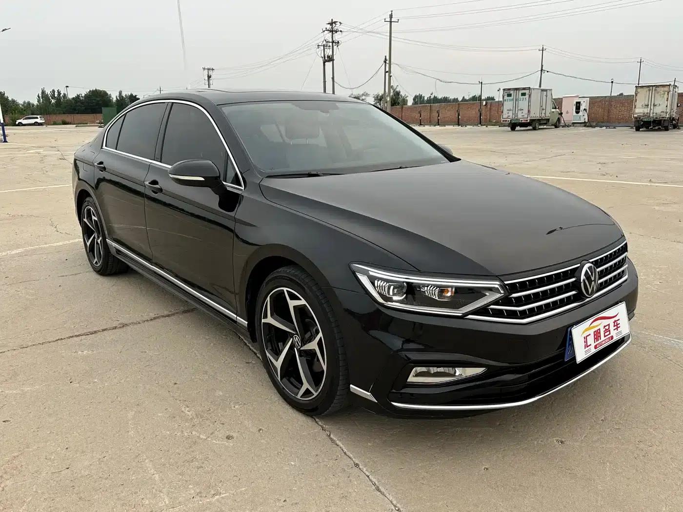 Volkswagen Magotan 2023 2 Millionth Unit Commemorative Edition 330TSI DSG Leading Model — миниатюра 3