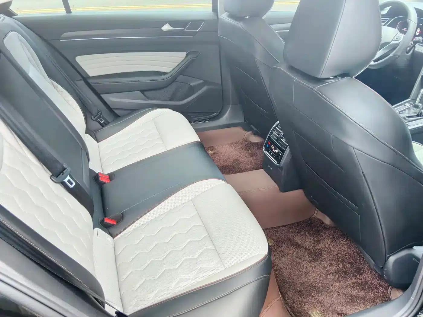 2025 Volkswagen Magotan Facelift Edition, 330TSI DSG Luxury Model — миниатюра 13