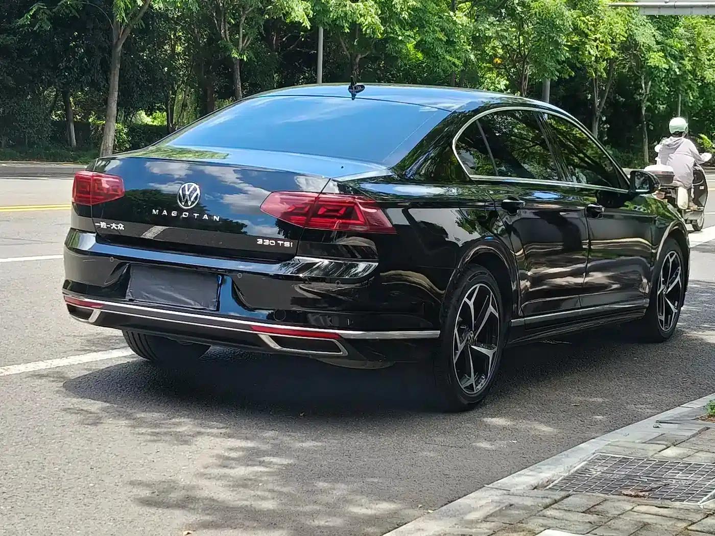 2025 Volkswagen Magotan Facelift Edition, 330TSI DSG Luxury Model — миниатюра 14