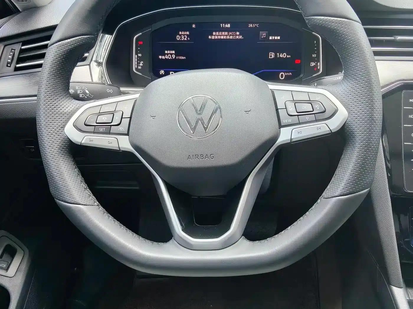 2025 Volkswagen Magotan Facelift Edition, 330TSI DSG Luxury Model — миниатюра 8