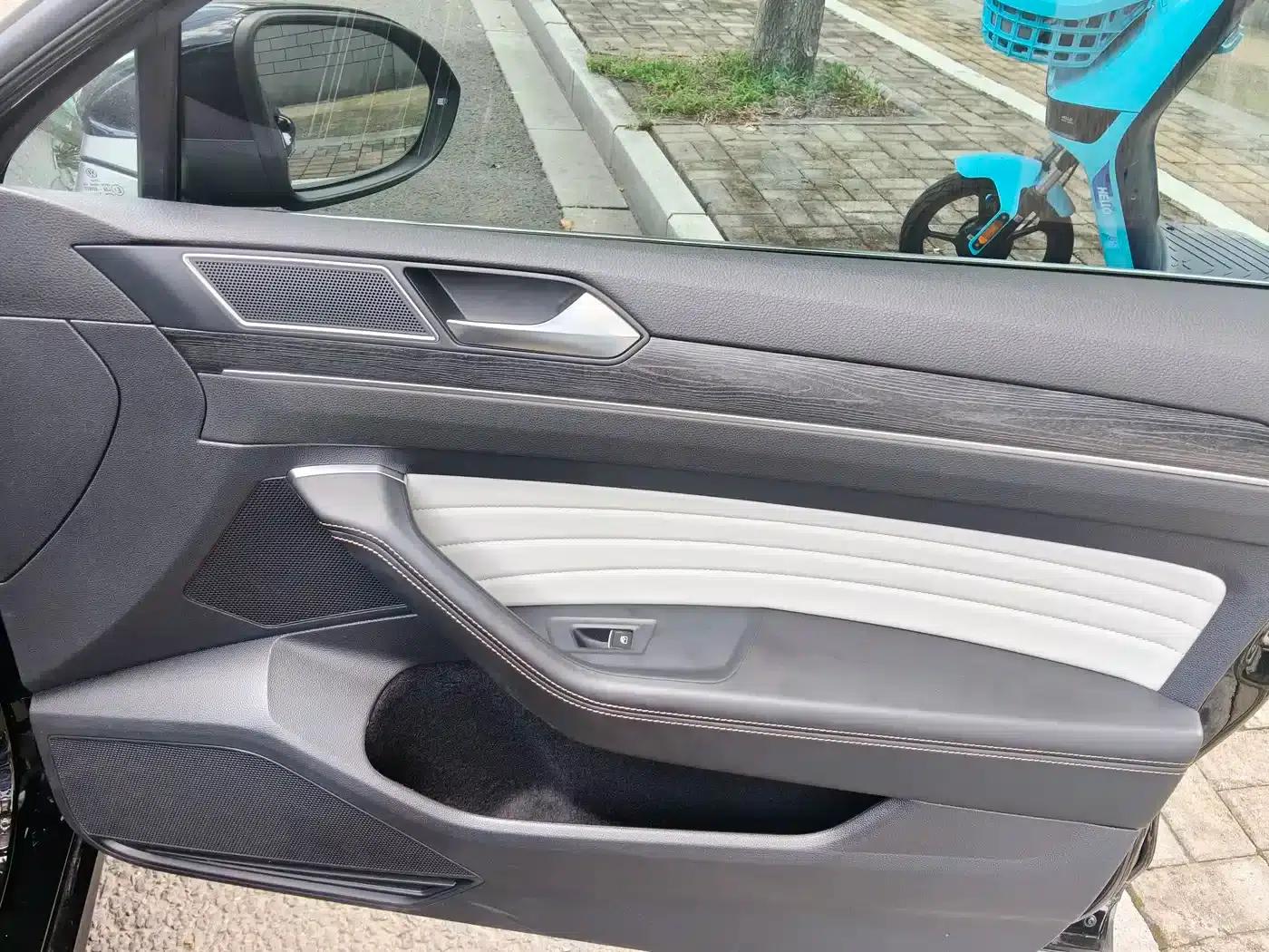 2025 Volkswagen Magotan Facelift Edition, 330TSI DSG Luxury Model — миниатюра 10