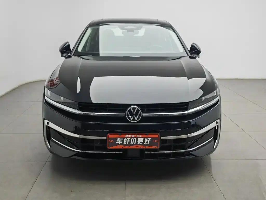 2024 Volkswagen Passat 380TSI DSG Premium Edition with Magotan Package — миниатюра 3