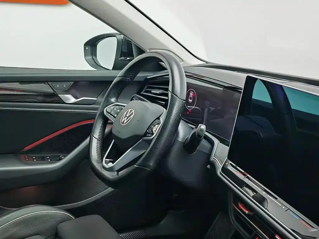 2024 Volkswagen Passat 380TSI DSG Premium Edition with Magotan Package — миниатюра 22
