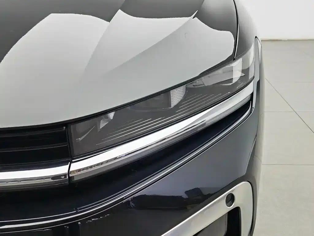 2024 Volkswagen Passat 380TSI DSG Premium Edition with Magotan Package — миниатюра 7