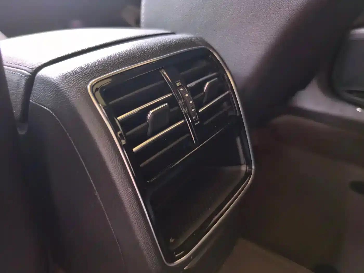 2020 Volkswagen Passat 280TSI DSG Leading Edition — миниатюра 12