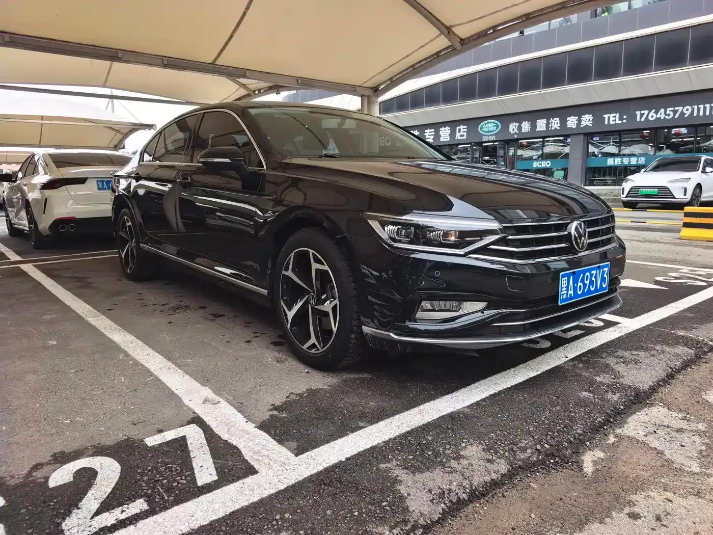 2020 Volkswagen Passat 280TSI DSG Leading Edition — миниатюра 3