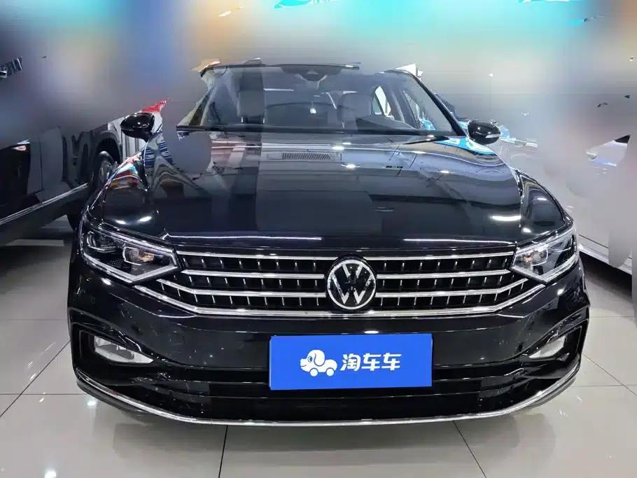 Volkswagen Magotan 2023 2 Millionth Unit Commemorative Edition 330TSI DSG Luxury — миниатюра 2