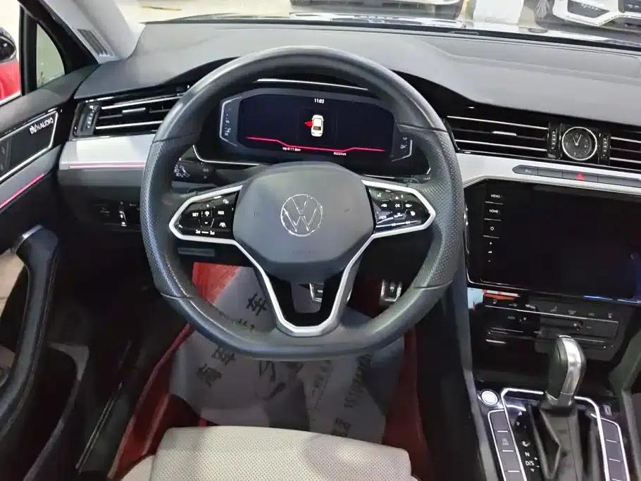 Volkswagen Magotan 2023 2 Millionth Unit Commemorative Edition 330TSI DSG Luxury — миниатюра 15
