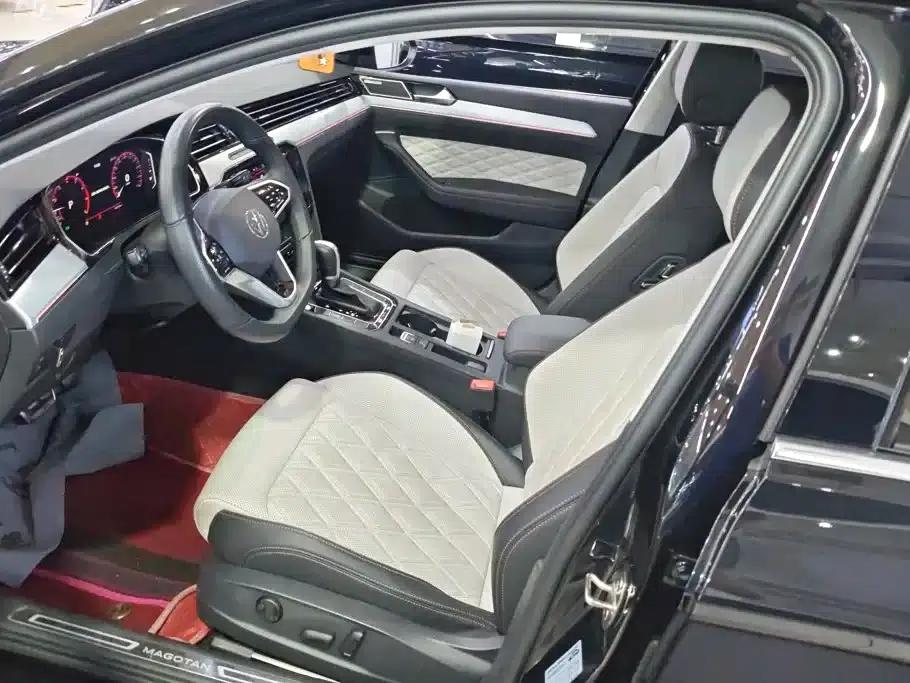 Volkswagen Magotan 2023 2 Millionth Unit Commemorative Edition 330TSI DSG Luxury — миниатюра 9