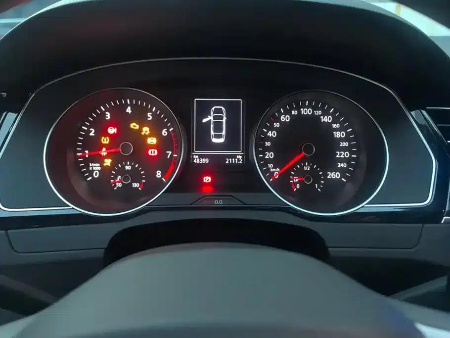 2020 Volkswagen Passat 330TSI DSG Leading Edition — миниатюра 14