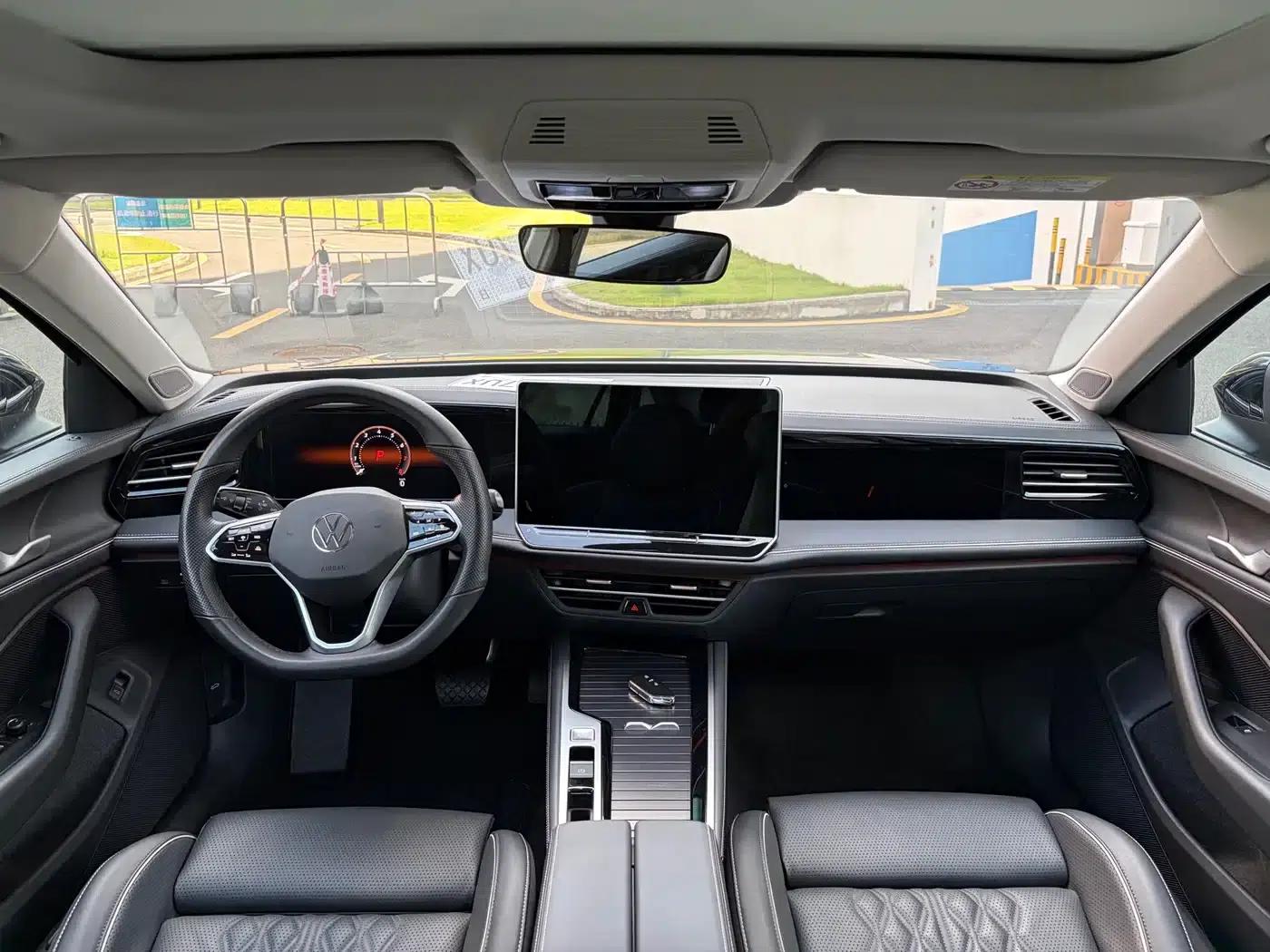 2024 Volkswagen Magotan 380TSI DSG Supreme Edition — миниатюра 14