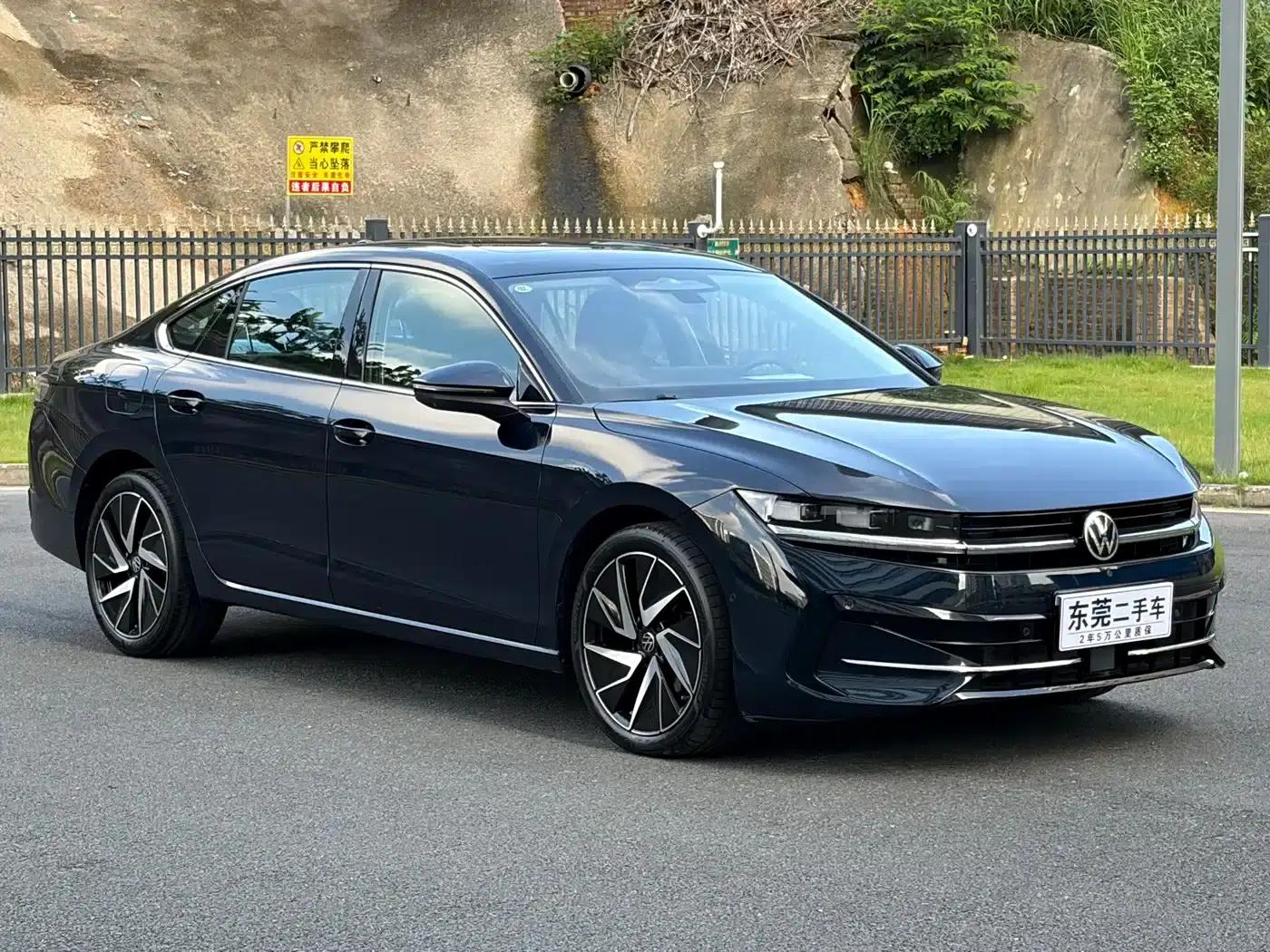 2024 Volkswagen Magotan 380TSI DSG Supreme Edition — миниатюра 3