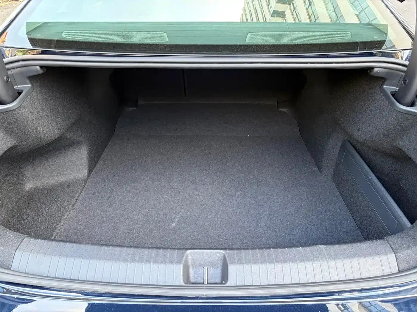 2024 Volkswagen Magotan 380TSI DSG Supreme Edition — миниатюра 22