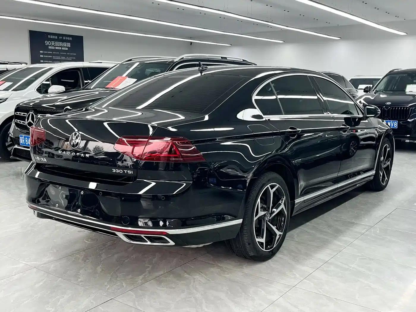 Volkswagen Magotan 2023 2 Millionth Unit Commemorative Edition 330TSI DSG Leading Model — миниатюра 6