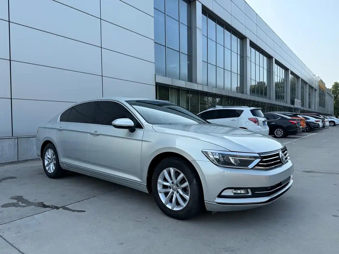 2018 Volkswagen Passat 280TSI DSG Comfort — миниатюра 3