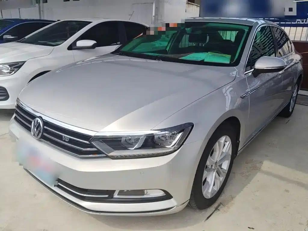 2019 Volkswagen Magotan 330TSI DSG Luxury Edition (National V Emission Standard) — миниатюра 1