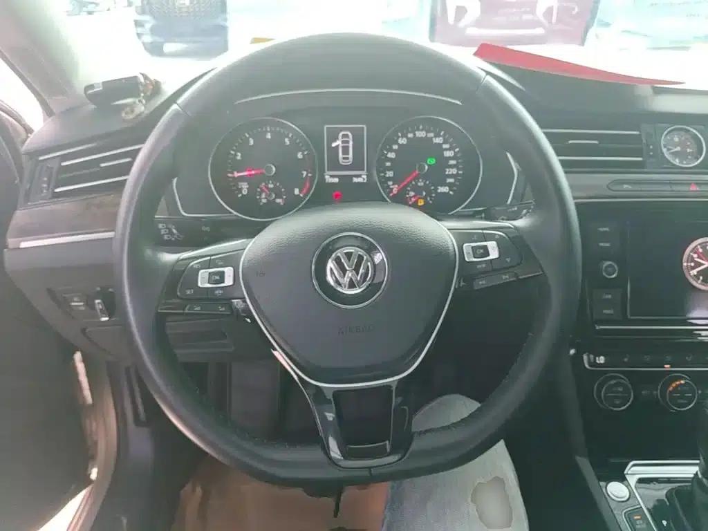 2019 Volkswagen Magotan 330TSI DSG Luxury Edition (National V Emission Standard) — миниатюра 11