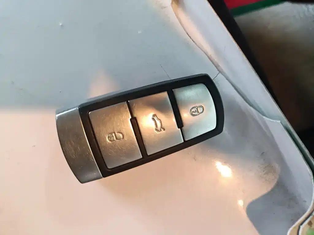 2016 Volkswagen Magotan 1.8TSI Smart Luxury Edition — миниатюра 9
