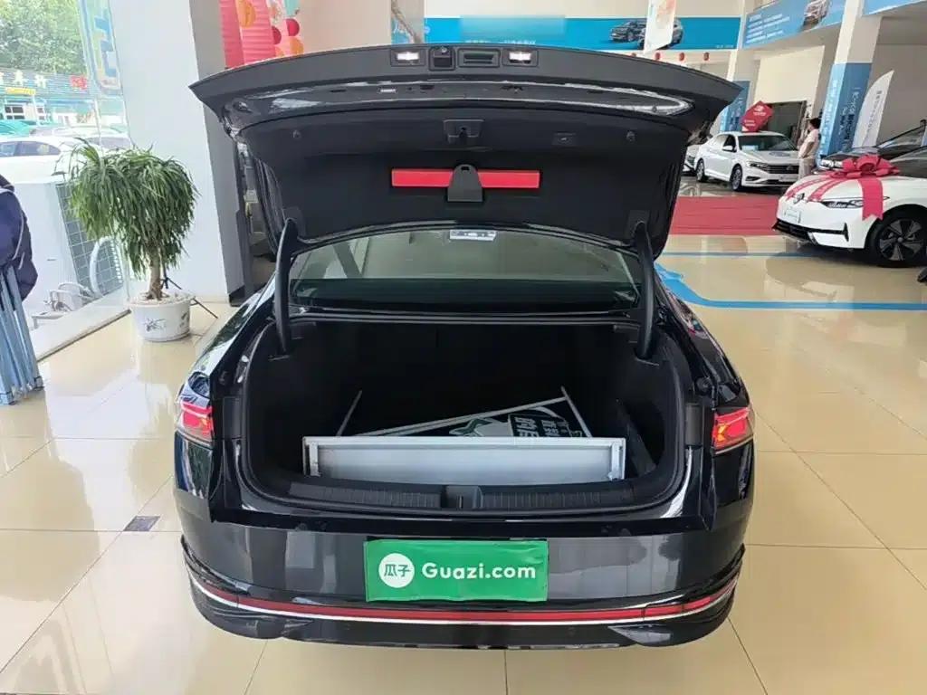 2024 Volkswagen Magotan 380TSI DSG Supreme Edition — миниатюра 19
