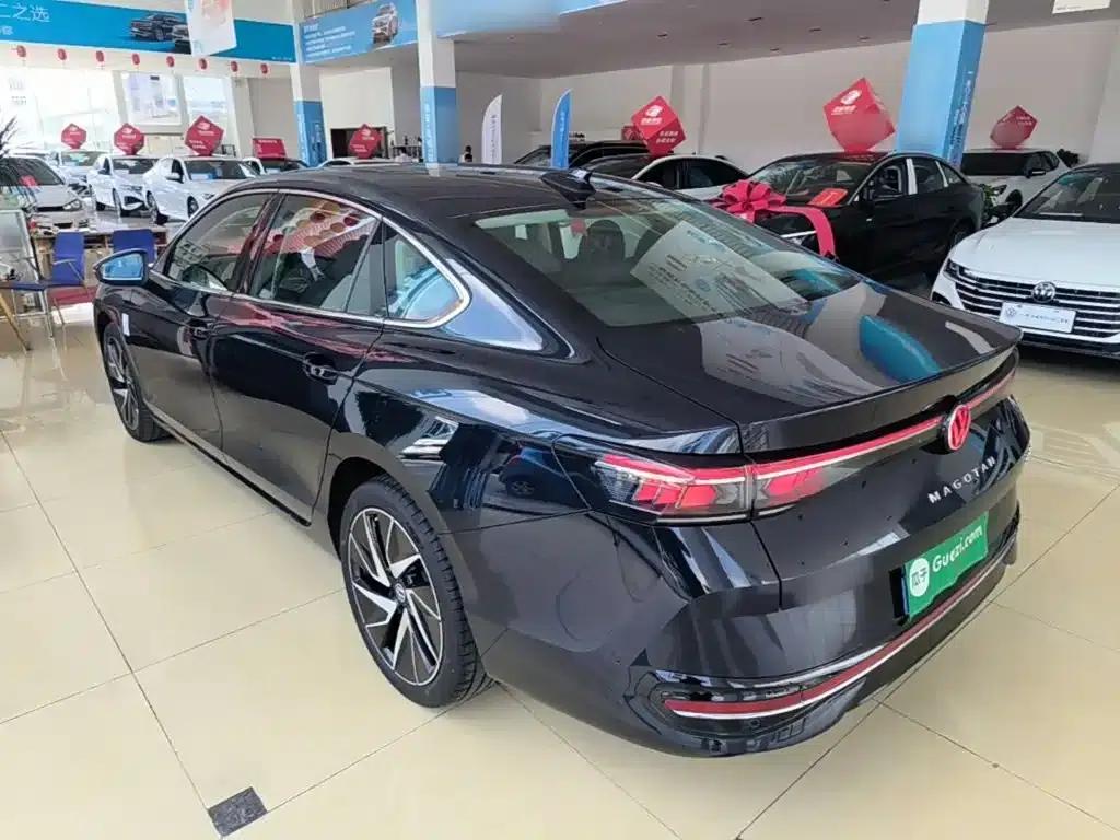 2024 Volkswagen Magotan 380TSI DSG Supreme Edition — миниатюра 5
