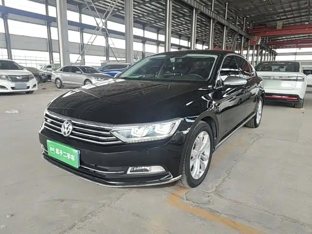 2019 Volkswagen Magotan 380TSI DSG Luxury Edition (China VI Emission Standard) — миниатюра 1