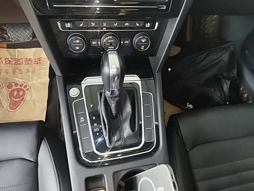 2019 Volkswagen Magotan 380TSI DSG Luxury Edition (China VI Emission Standard) — миниатюра 14