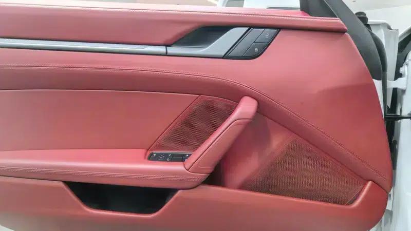 2023 Porsche 911 Carrera 3.0T — миниатюра 11
