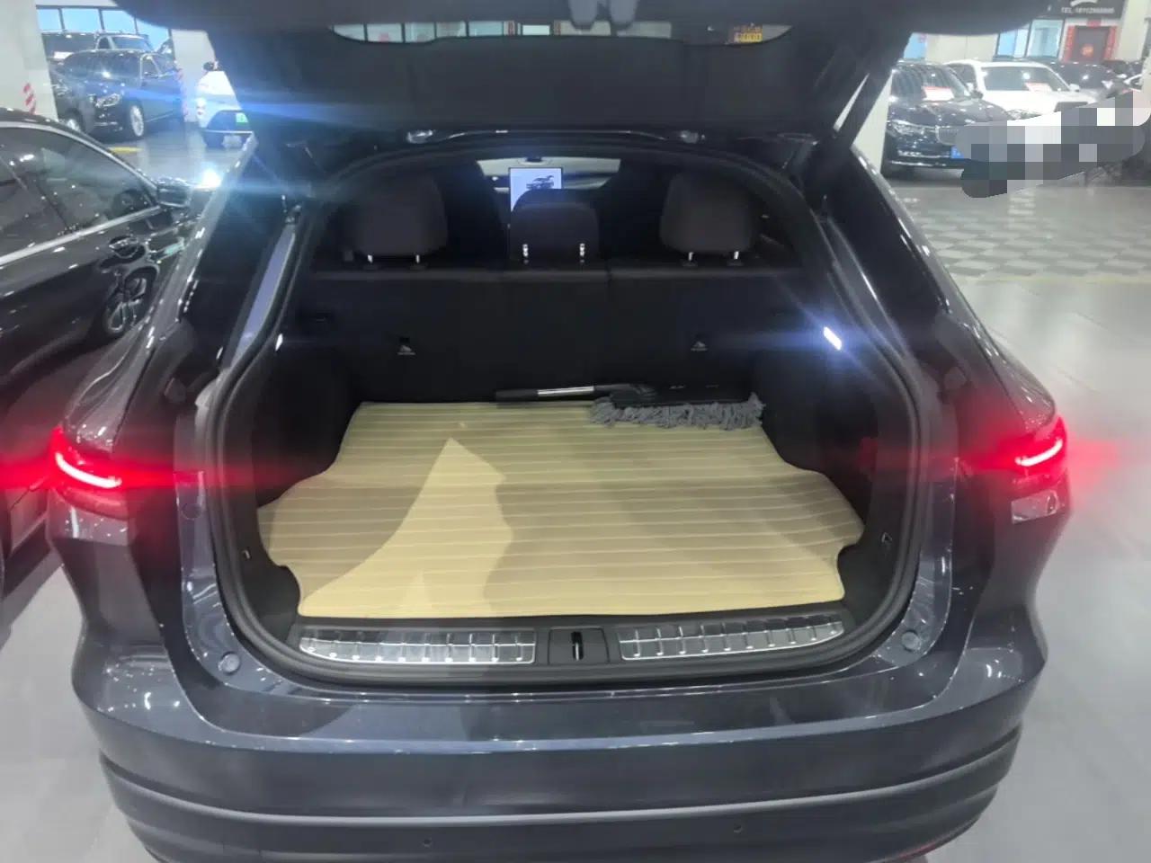 Nio EC7 2023 75 kWh — миниатюра 27