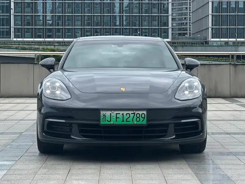 Panamera E-Hybrid 2018 Panamera 4 E-Hybrid 2.9T — миниатюра 2