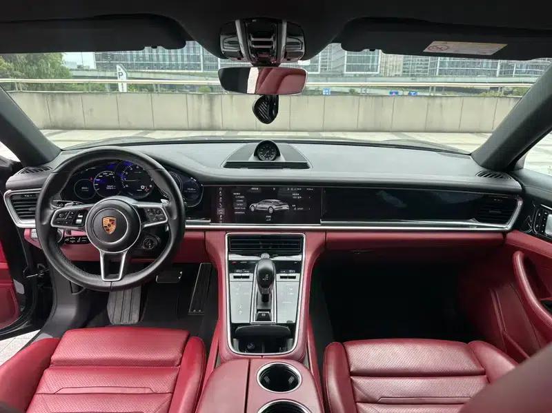 Panamera E-Hybrid 2018 Panamera 4 E-Hybrid 2.9T — миниатюра 11
