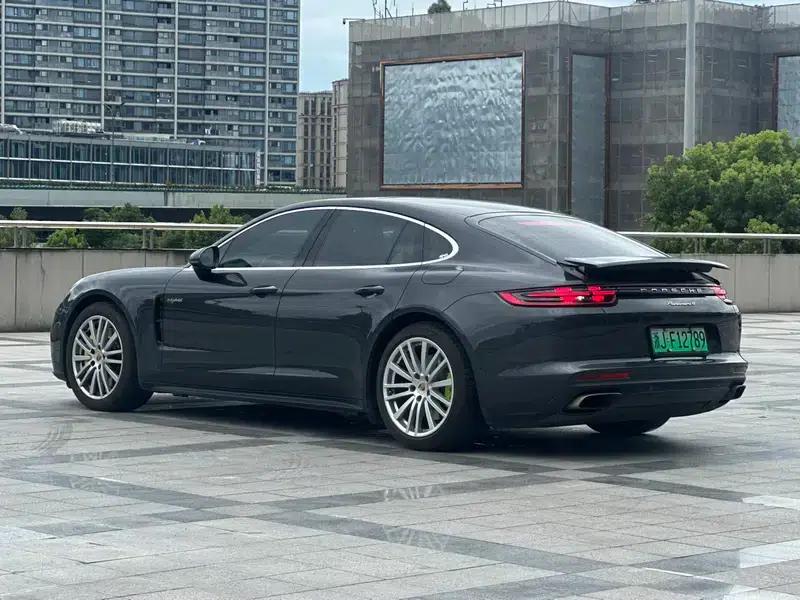 Panamera E-Hybrid 2018 Panamera 4 E-Hybrid 2.9T — миниатюра 4