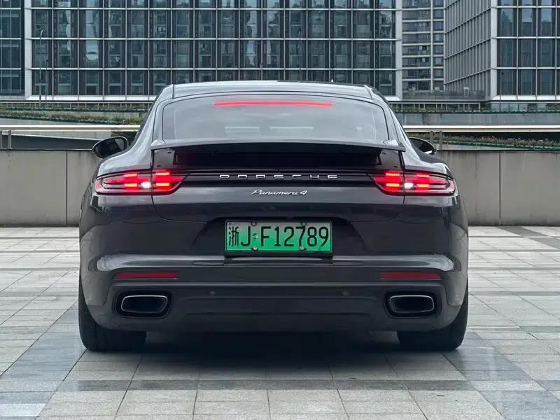 Panamera E-Hybrid 2018 Panamera 4 E-Hybrid 2.9T — миниатюра 5