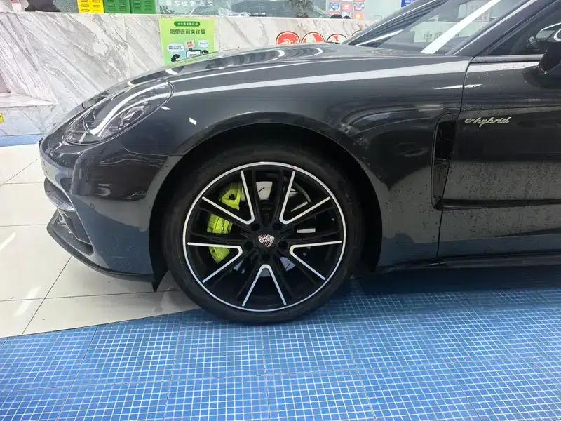 Panamera E-Hybrid 2018 Panamera 4 E-Hybrid 2.9T — миниатюра 4