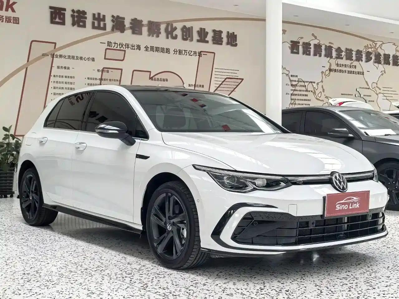 2023 Golf Facelift 280TSI DSG R-Line Lite — миниатюра 3