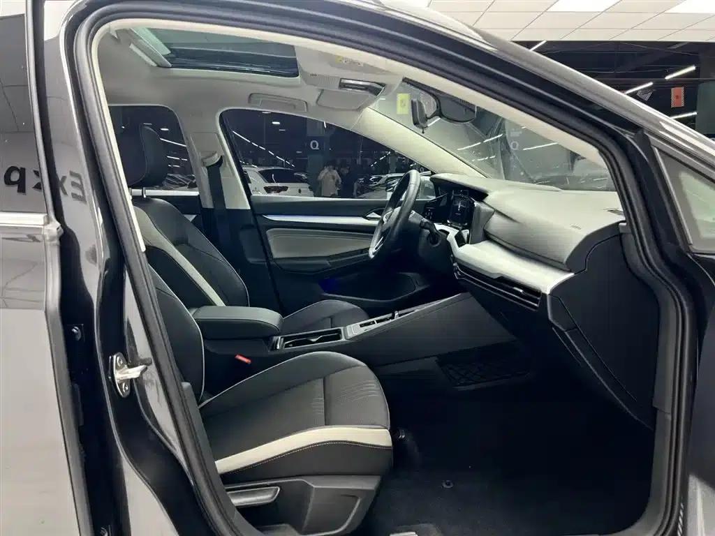 2021 Golf 280TSI DSG Pro — миниатюра 17