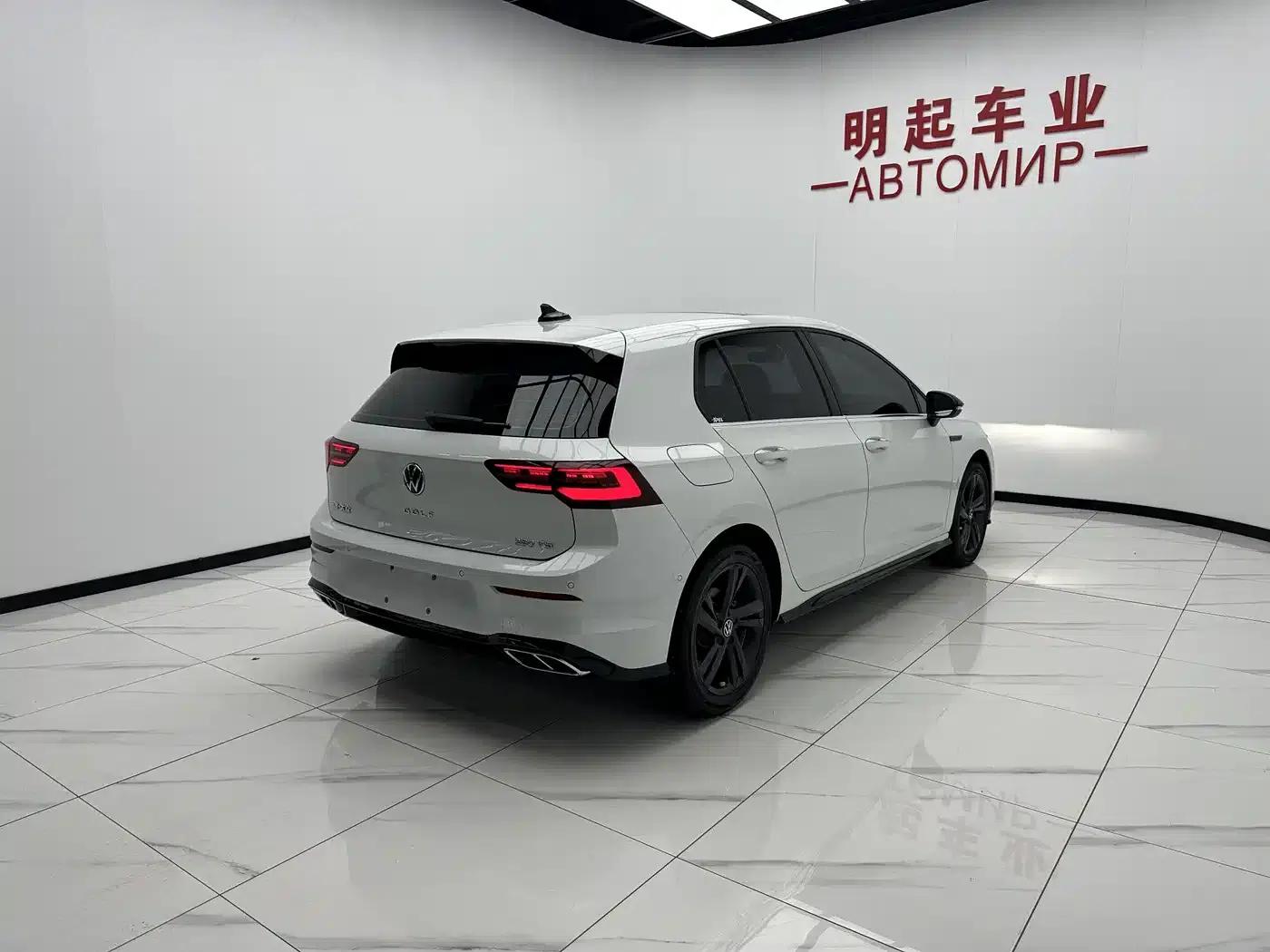 2023 Golf 280TSI DSG R-Line Lite — миниатюра 9