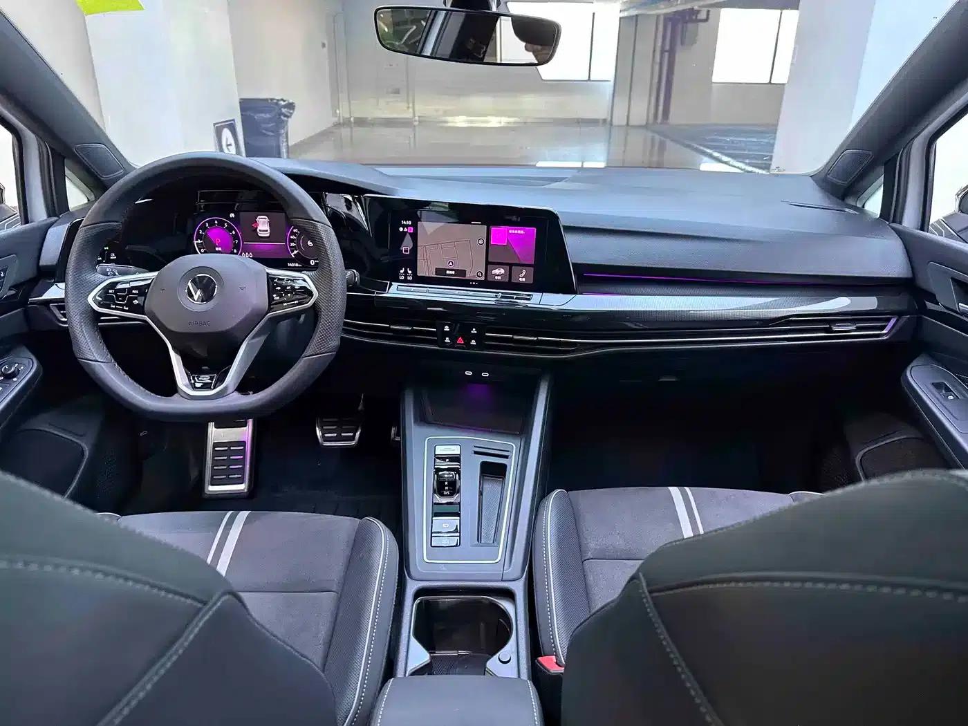 2023 Golf 280TSI DSG R-Line Lite — миниатюра 19
