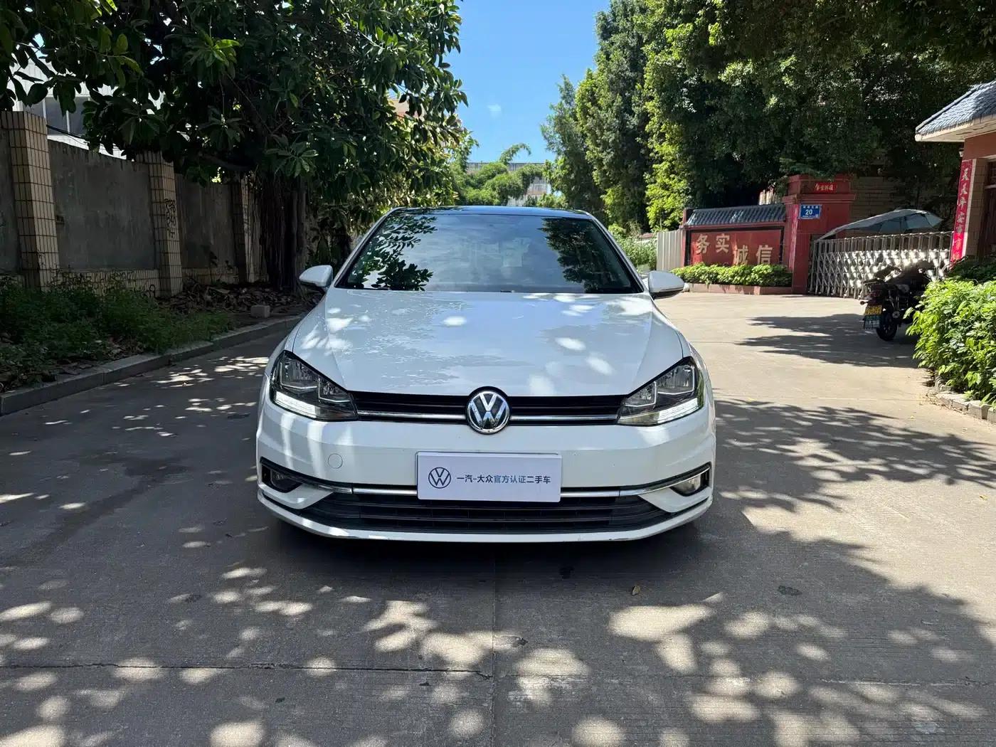 2018 Golf 230TSI Automatic Comfort — миниатюра 2