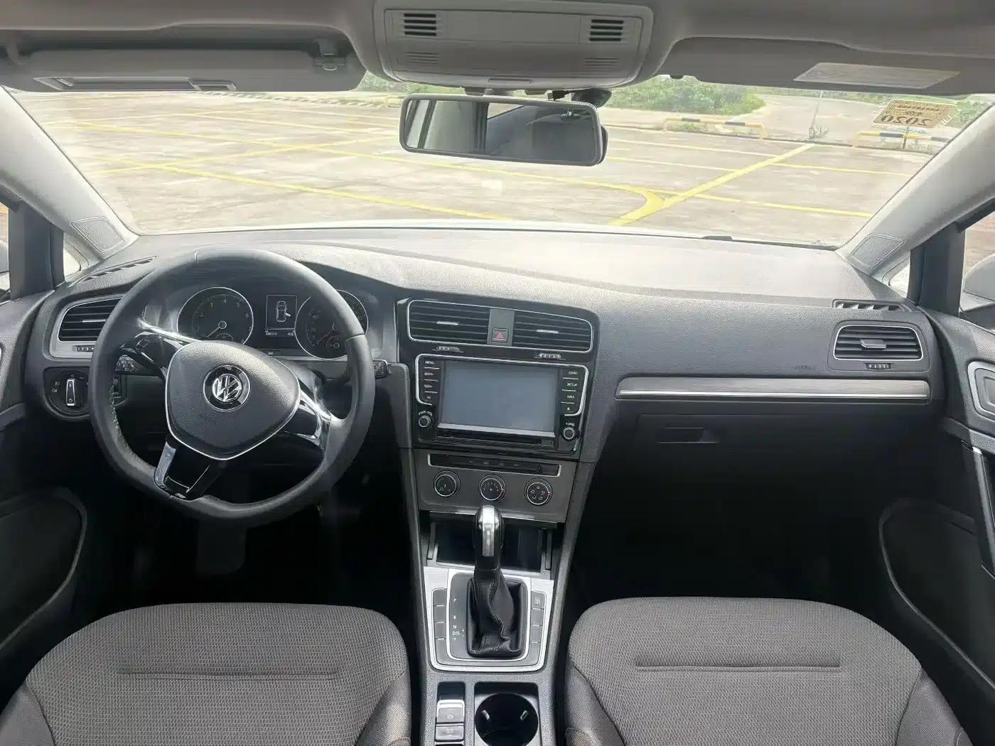 2015 Golf 1.6L Automatic Comfort — миниатюра 8
