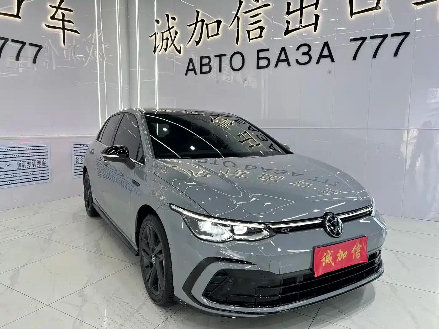 2023 Golf 280TSI DSG R-Line Lite — миниатюра 3