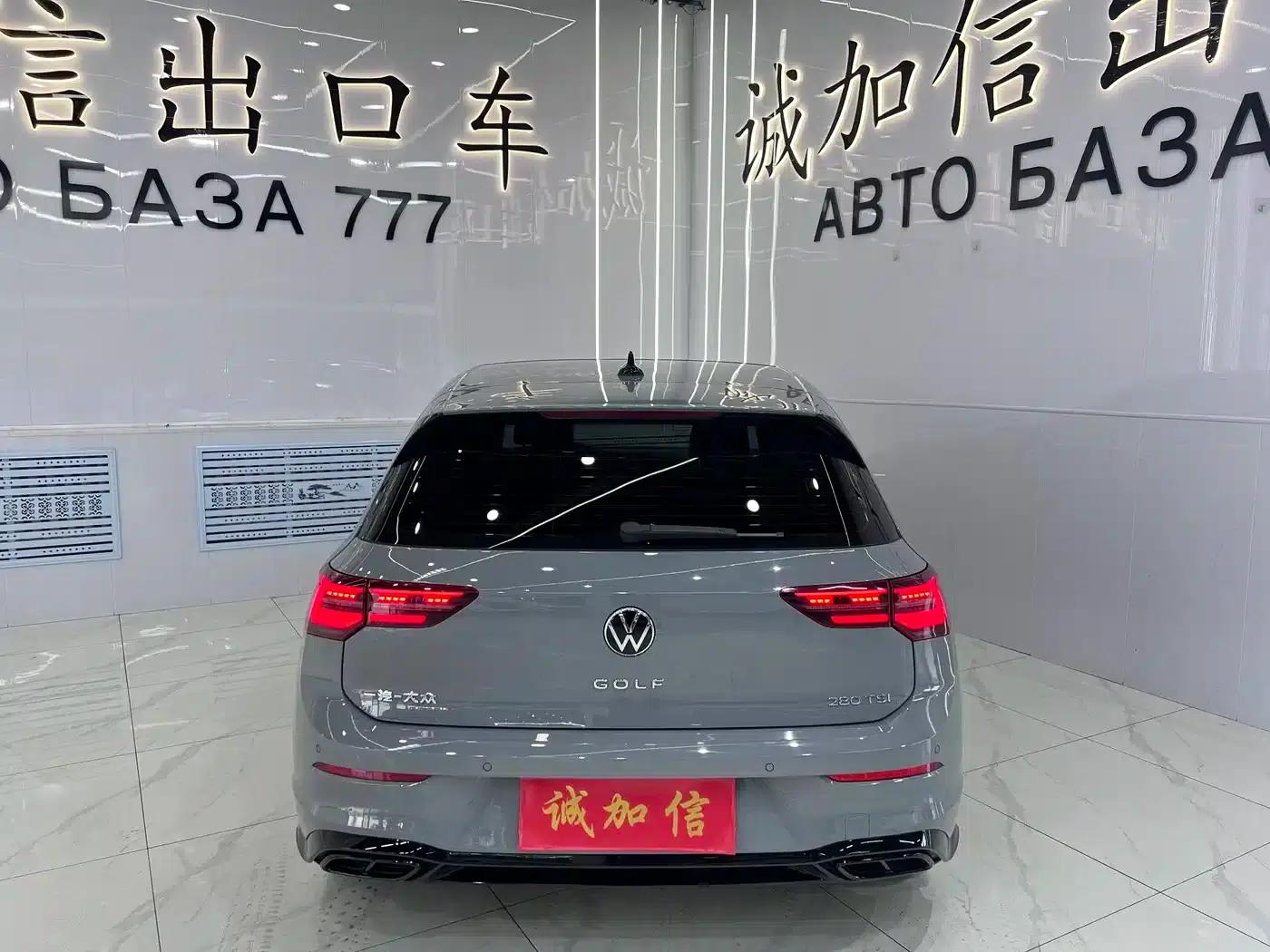 2023 Golf 280TSI DSG R-Line Lite — миниатюра 5