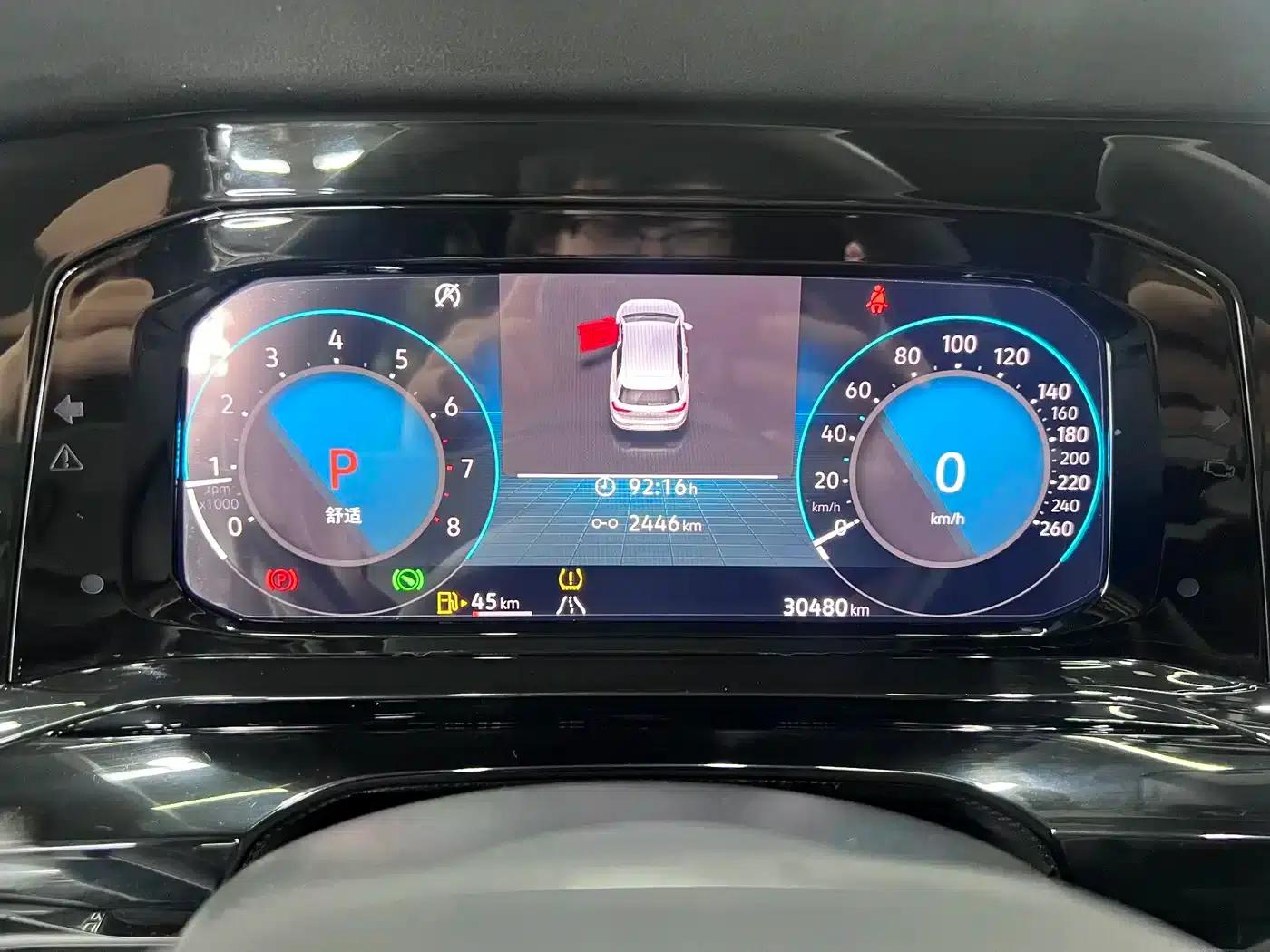 2023 Golf 280TSI DSG R-Line Lite — миниатюра 9